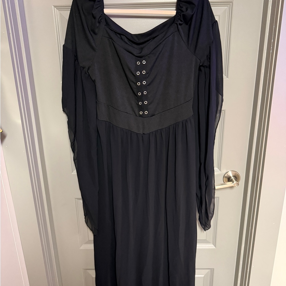 SHEIN Black Long Sleeve Dress with Button Detail